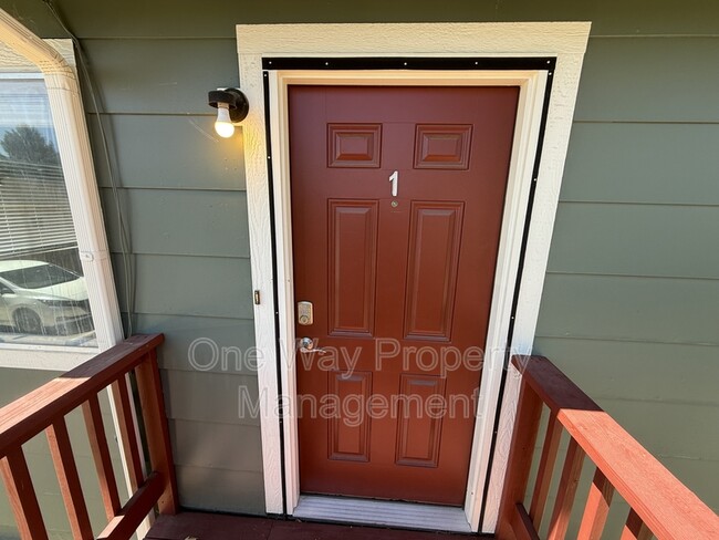 Building Photo - 1231 Pleasant Acres Dr