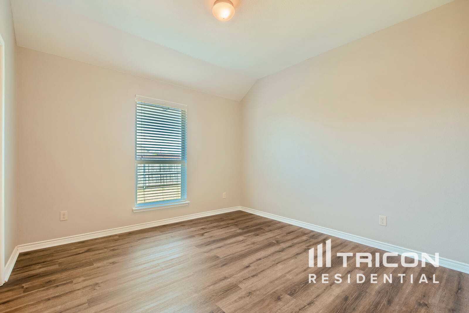 Building Photo - 1426 Rapids Ct