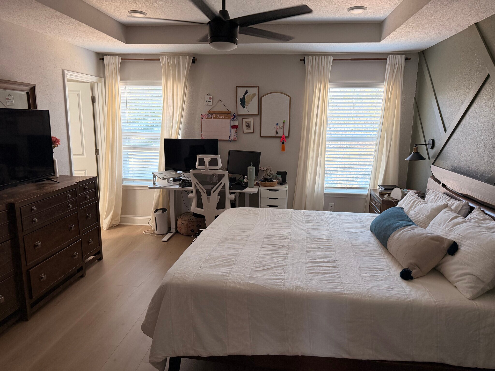 Building Photo - 13984 Sterely Ct N