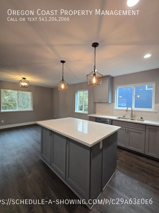 Building Photo - New Construction 3Bed/2.5 Bath Home