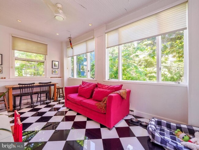 Building Photo - 5534 Nevada Ave NW