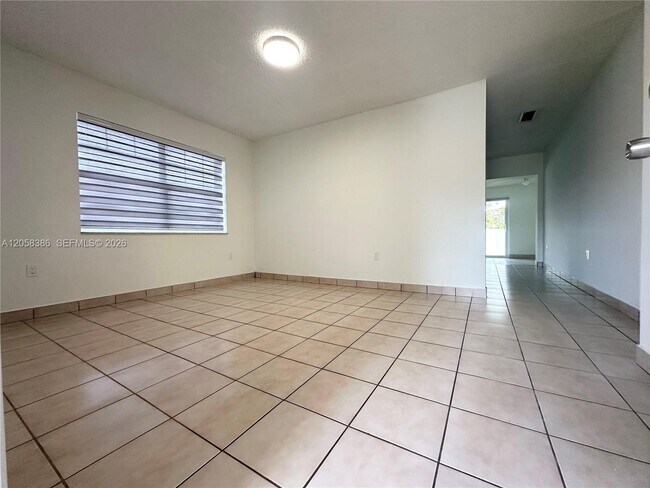 Building Photo - 9540 SW 36th St