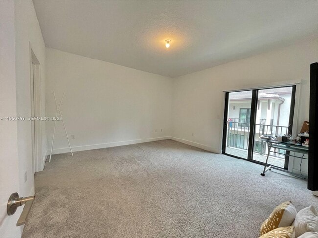 Building Photo - 4654 NW 83rd Pkwy