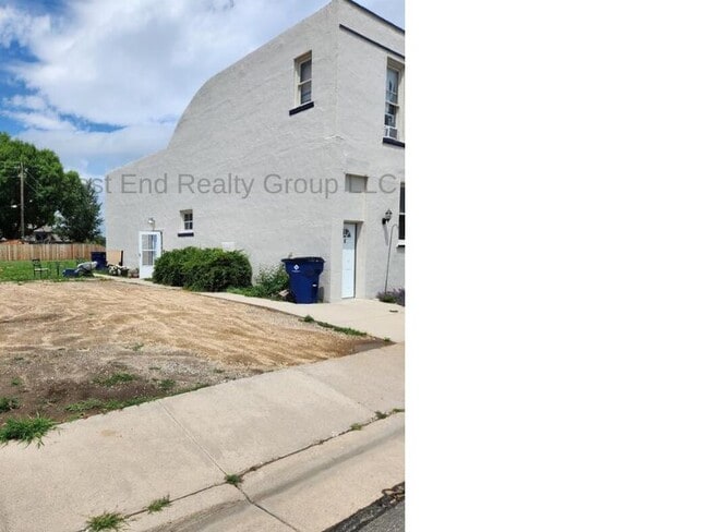 Building Photo - 105 S Harriet Ave