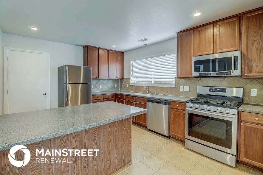 Building Photo - 1716 Ringtail Dr