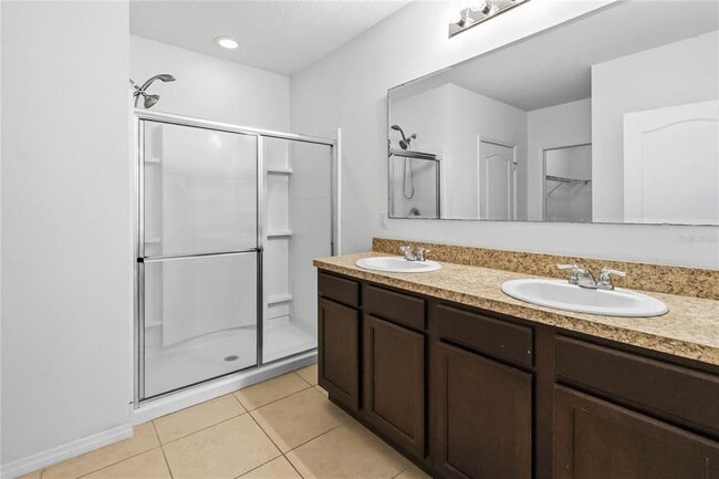Building Photo - 2318 Sequoia Way