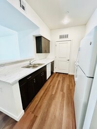 Building Photo - Vistara II