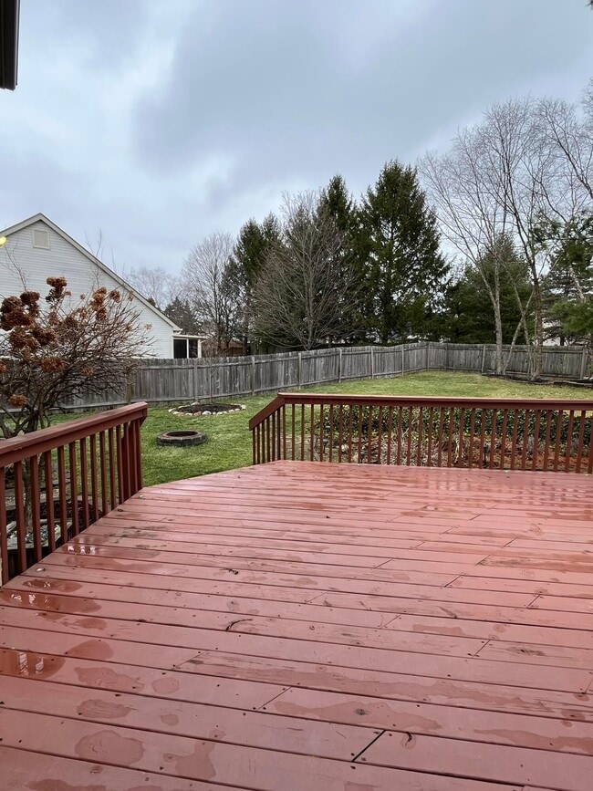 Building Photo - 208 Caswell Dr