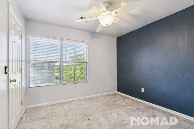 Building Photo - Spacious 4BR House in Litchfield Park