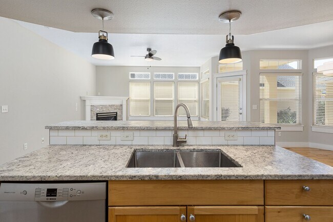 Building Photo - 4177 E Barber Station Way