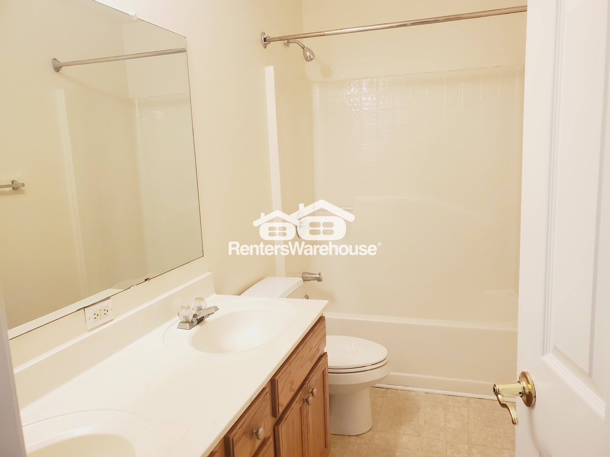 Building Photo - 7711 Parkside Dr