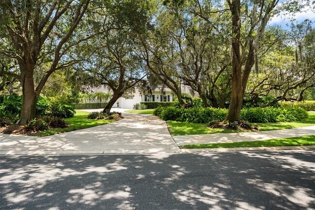 Building Photo - 9656 Bryanston Dr