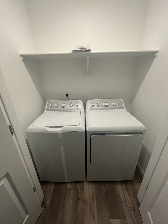 Building Photo - 8600 Wishmore St