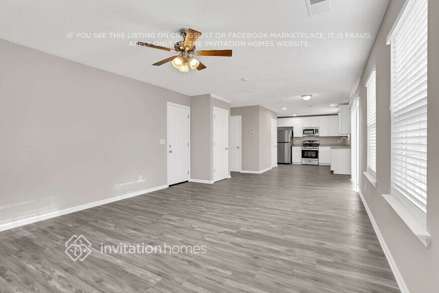 Building Photo - 562 Grandview Cir