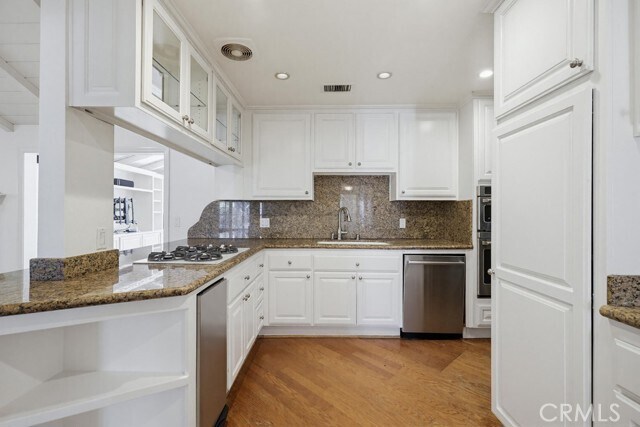 Building Photo - 2705 E Jacaranda Ave