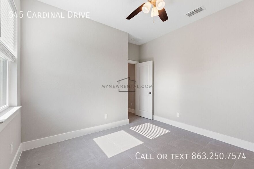 Building Photo - 545 Cardinal Dr