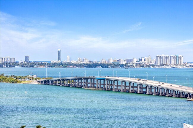 Building Photo - 4250 Biscayne Blvd