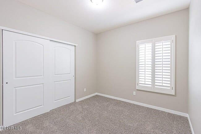 Building Photo - 803 Danby Ct