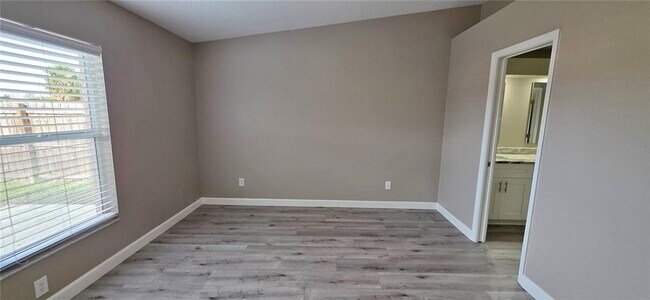 Building Photo - 11143 Bramblebrush St