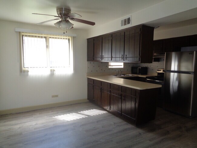 Building Photo - 6834 W Lode Dr