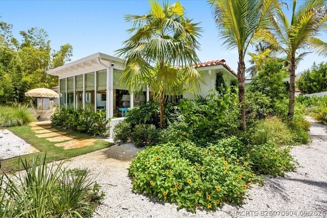 Building Photo - 3415 N Flagler Dr