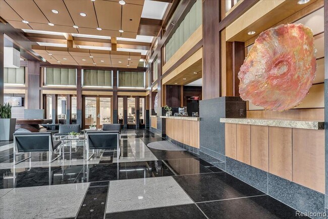 Building Photo - 411 S Old Woodward Ave