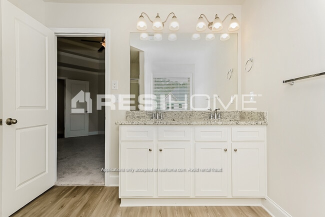 Building Photo - 509 Fiery Warbler St