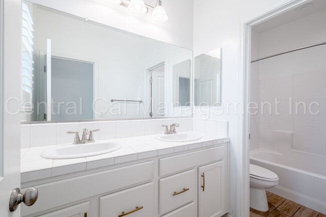 Building Photo - 4 Bedroom/2 Bath Home with Paid Solar - $2995 Per Month!