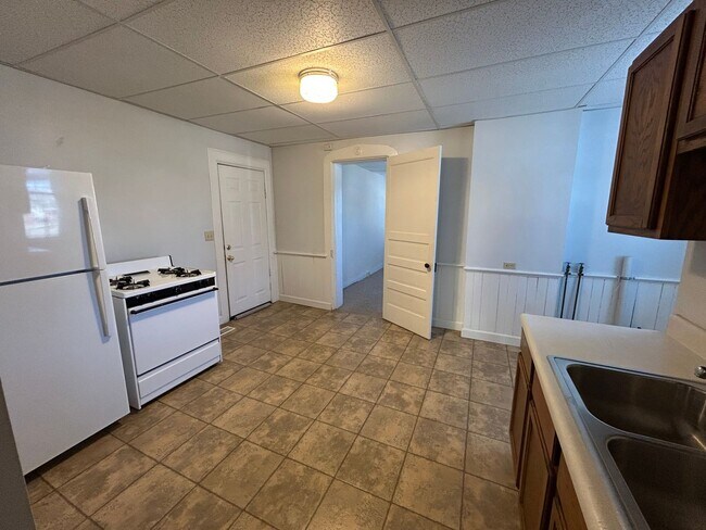 Building Photo - 1033 Kentucky St