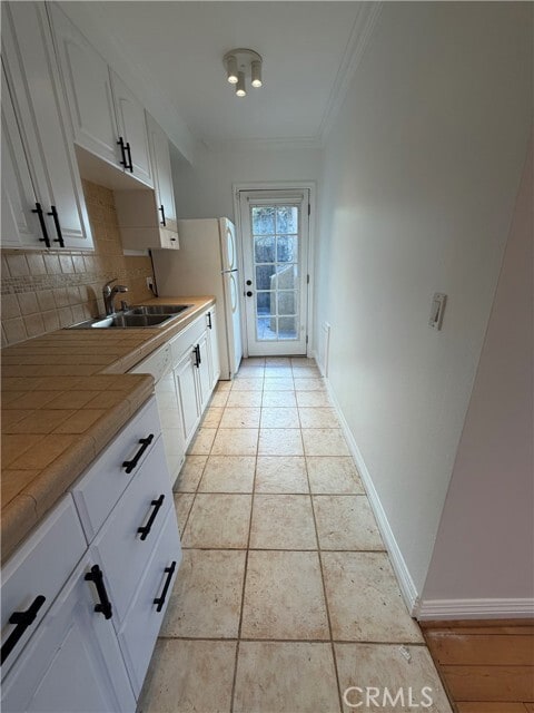 Building Photo - 2253 N Gower St