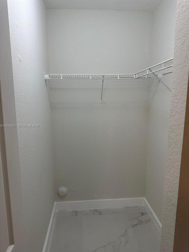 Building Photo - 12421 SW 50th Ct