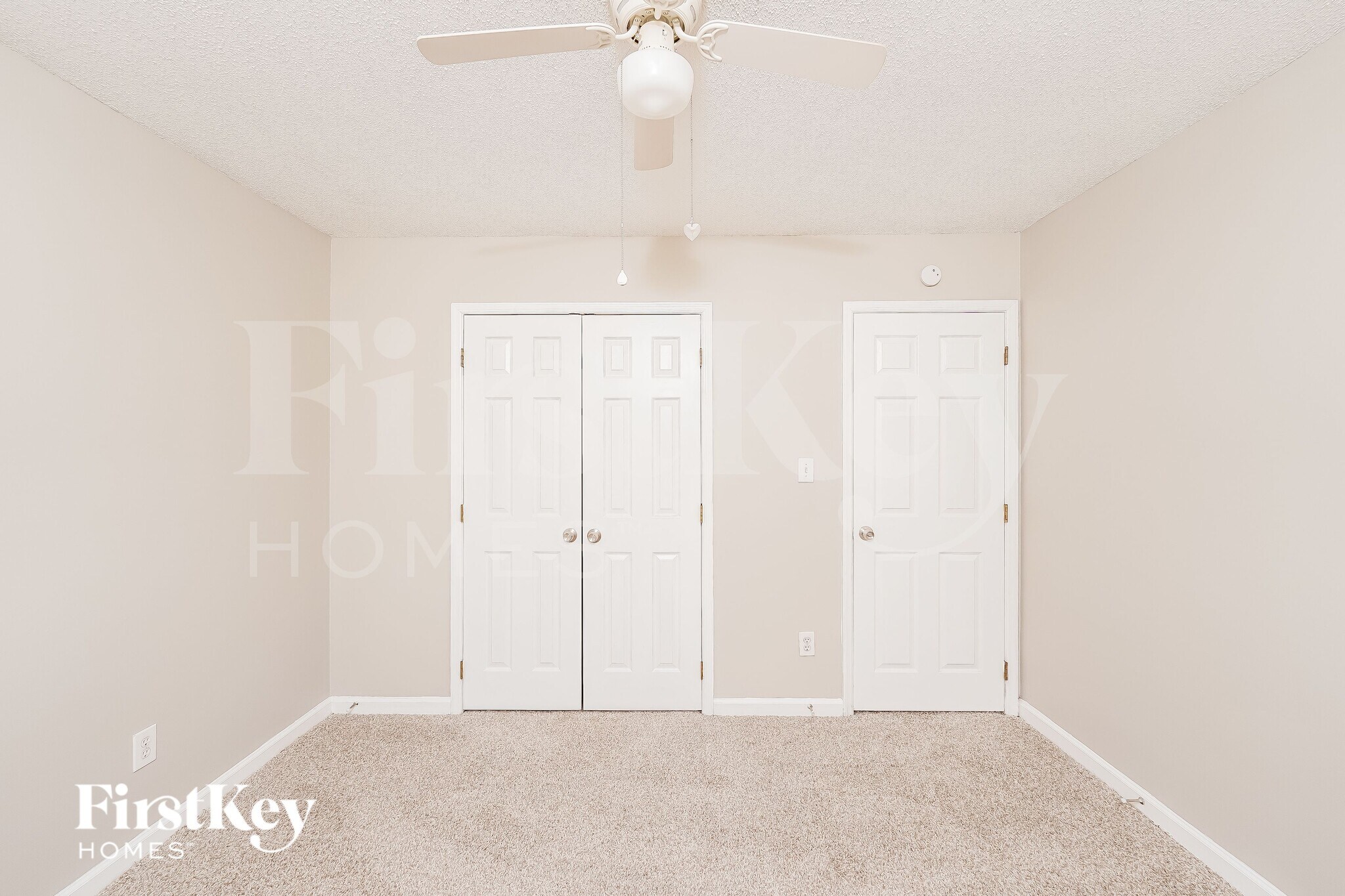 Building Photo - 6768 Crossbrook Ln