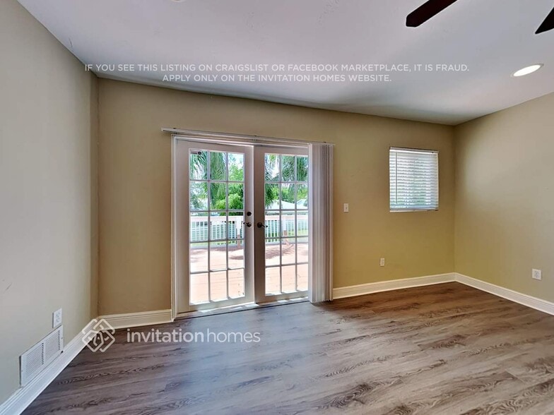 Building Photo - 14502 SW 139th Ave Cir E