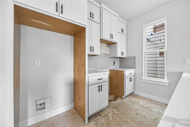 Building Photo - 1416 S Yampa Bnd