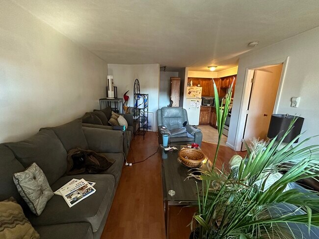 Building Photo - 915 Edgell Rd