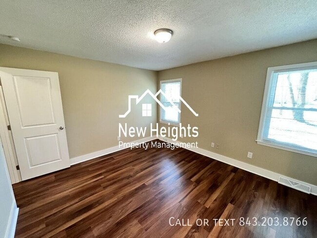 Building Photo - 8165 Poplar Ridge Rd
