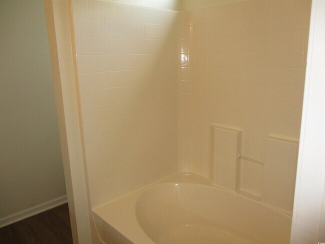 Building Photo - 112 Centennial Cir