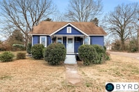 Building Photo - 2958 Winston Churchill Dr