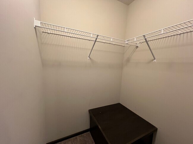 Building Photo - 7110 Calumet Ct
