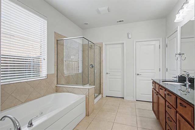 Building Photo - 6131 Myrtle Ln