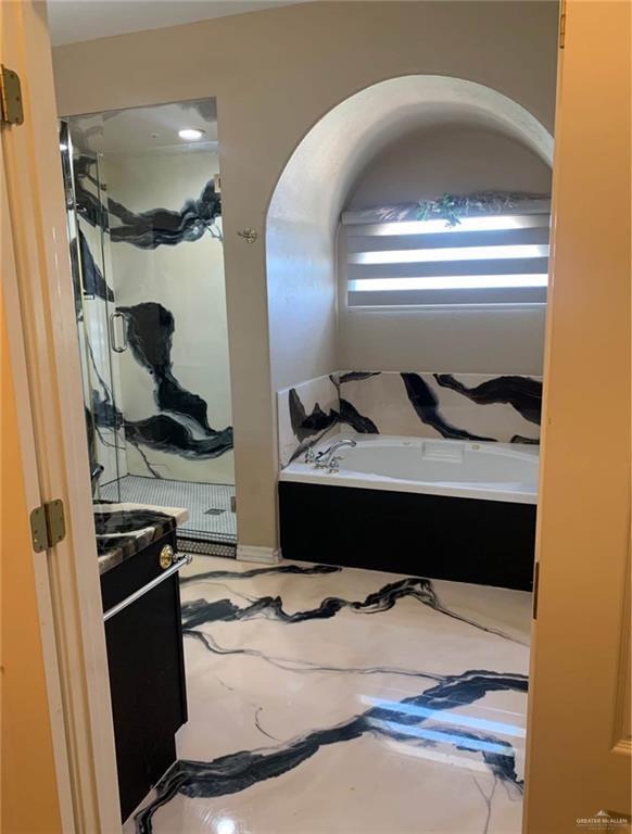 Building Photo - 22 Wisteria Ave