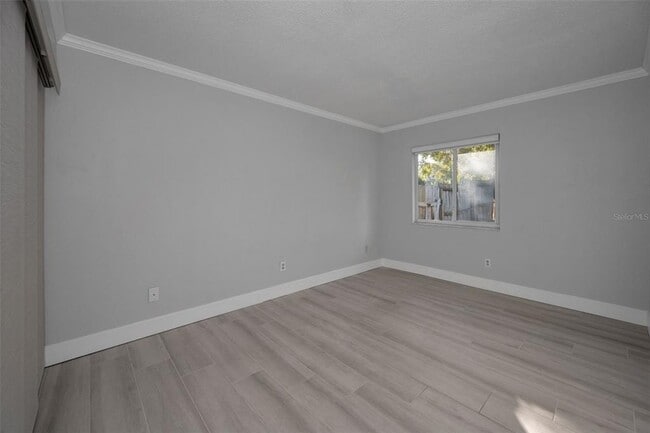 Building Photo - 1502 Cottonwood Terrace