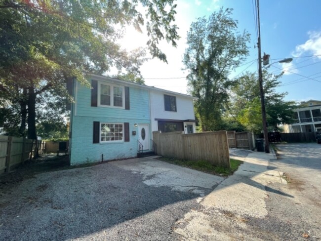 Building Photo - 45 H St
