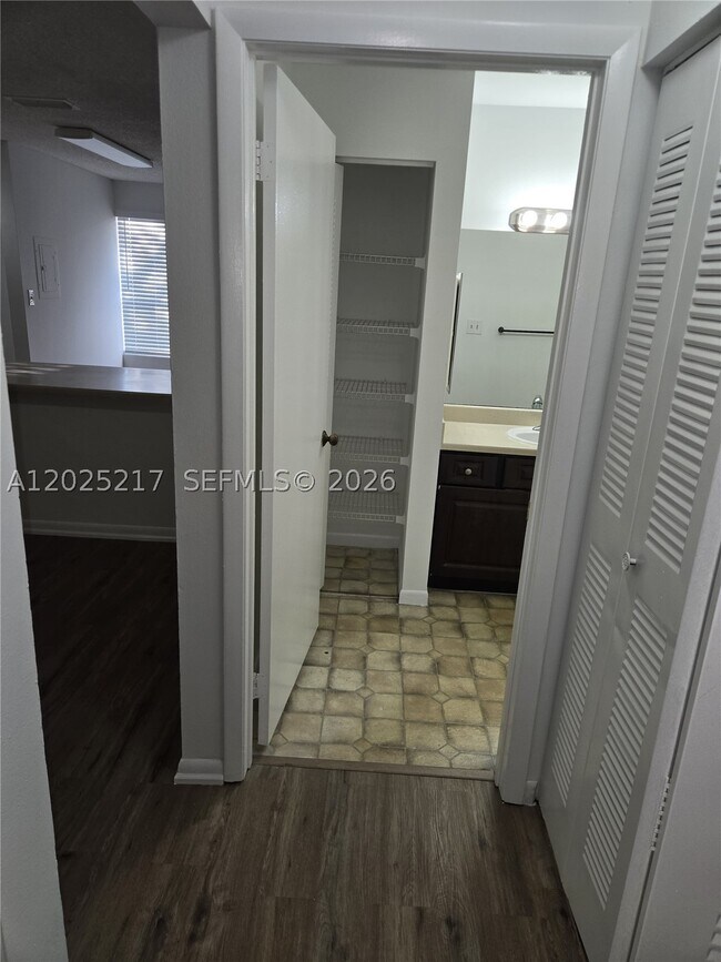Building Photo - 2240 SW 81st Ave