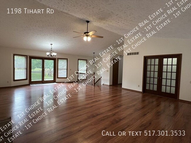 Building Photo - 4-BDR 3-BTH + Office + Bonus Room - 3.64 A...