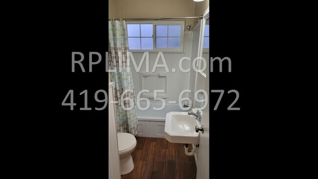 Building Photo - 540 S Collins Ave