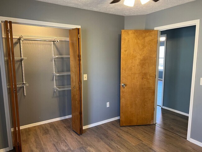 Building Photo - Now Available! Gorgeous Walkout Basement Home with a Pool, Ozark