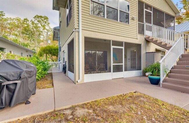 Building Photo - 7213 Tropical Dr