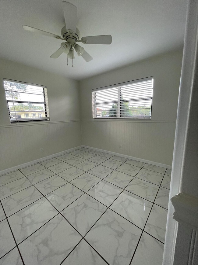 Building Photo - 6101 NW 18th St