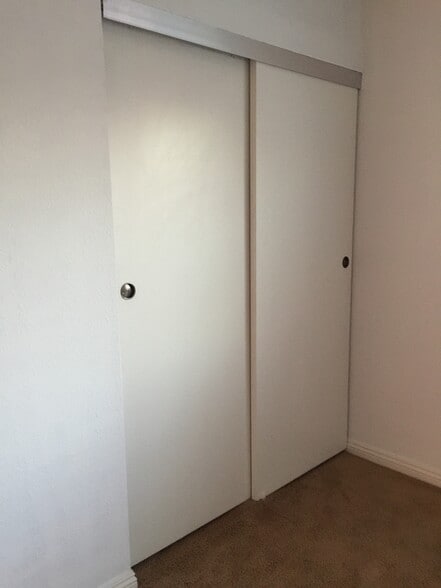 Closet - 10676 Walnut St